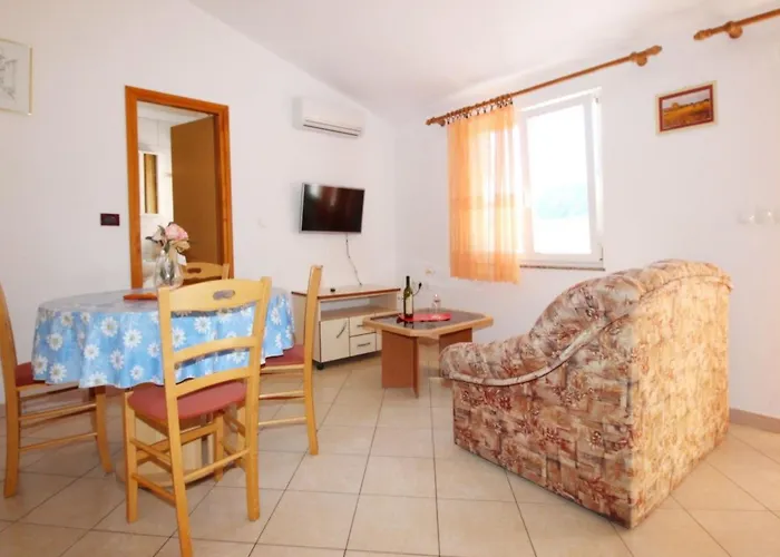 In Mit Eigenem Balkon By Interhome *