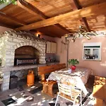 Apartamento In Mit Eigenem Balkon By Interhome *